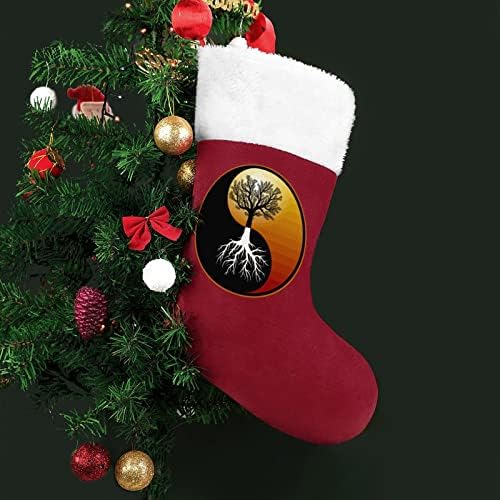 יין יאנג עץ סמל אדום חג המולד לחג חג המולד קישוטי הבית לקש עץ חג המולד גרביים תלויים