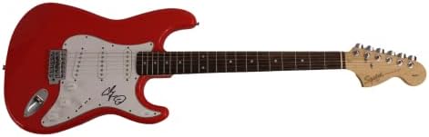 אדם סנדלר חתם על חתימה בגודל מלא מכונית מירוץ אדום פנדר סטרטוקסטר גיטרה חשמלית עם אימות ג'יימס ספנס