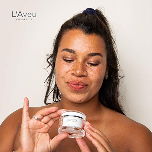 ניקוי פנים מקציף - ניקוי פנים לכל סוגי העור-תוצרת ישראל במינרלים מים המלח - 2.7 אונקיות