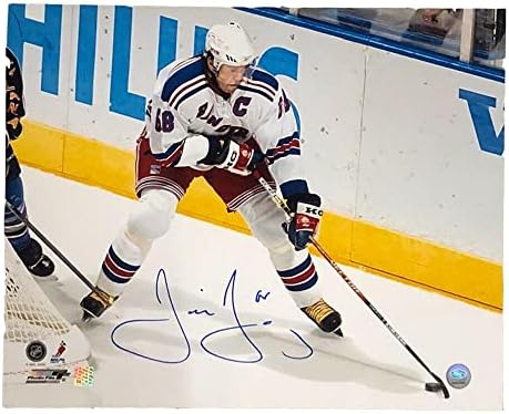 Jaromir Jagr חתמה על ניו יורק ריינג'רס 16 x 20 צילום - 79155 - תמונות NHL עם חתימה
