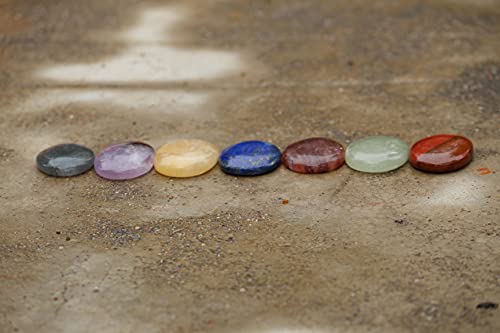 סילון 7 אבני צ'אקרה סגלגלות ריפוי מדיטציה צ'אקרה איזון אבן כיס אבן יוניסקס השתמש באורך 1.5 אינץ 'באורך צבע