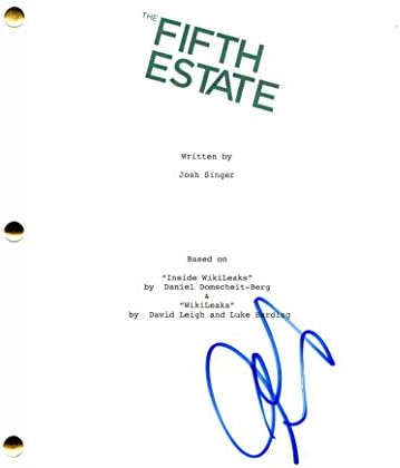 דניאל ברוהל חתם על חתימה - תסריט סרטי האחוזה החמישית-בנדיקט קמברבאץ', אלישיה ויקנדר, ג 'וליאן