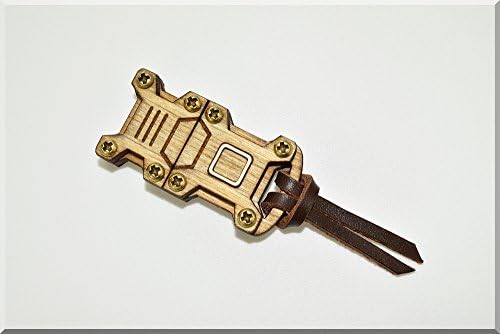 בעבודת יד 128 ג'יגה -בייט USB 3.1 כונן הבזק עץ ליבנה בלטי עם הצטברות פליז. עיצוב בעל פרופיל נמוך, התואם למכשירים