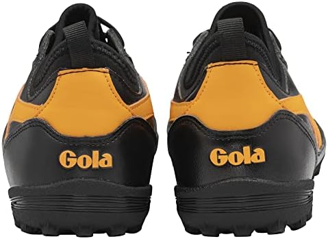 נעל הכדורגל של גולה יוניסקס
