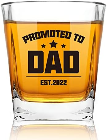 מתנת אבא-מקודם לכוס וויסקי מצחיקה של אבא 2022, יום הולדת חידוש, חג המולד, מתנת יום אבות לאבא, גברים, אבא, רעיון