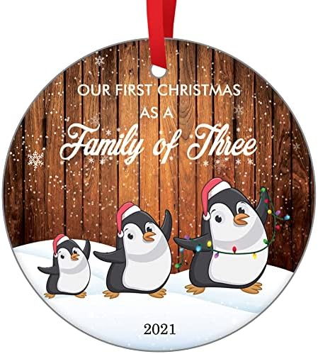 חג המולד הראשון שלנו כמשפחה של שלוש קישוטים פינגווין תינוק אבא אמא קישוט לחג המולד קישוט קרמיקה