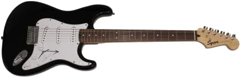 ג 'ארד לטו חתם על חתימה בגודל מלא פנדר שחור סטרטוקסטר גיטרה חשמלית עם ג' יימס ספנס אימות ג 'יי. אס.